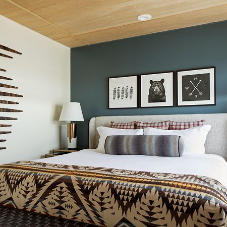 Kimpton Riverplace Hotel By Ihg Portland Buitenkant foto